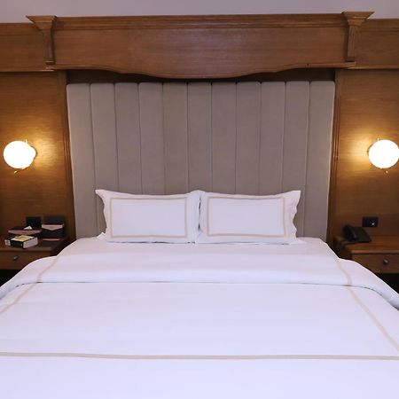 Hotel Afa Приштина Екстер'єр фото