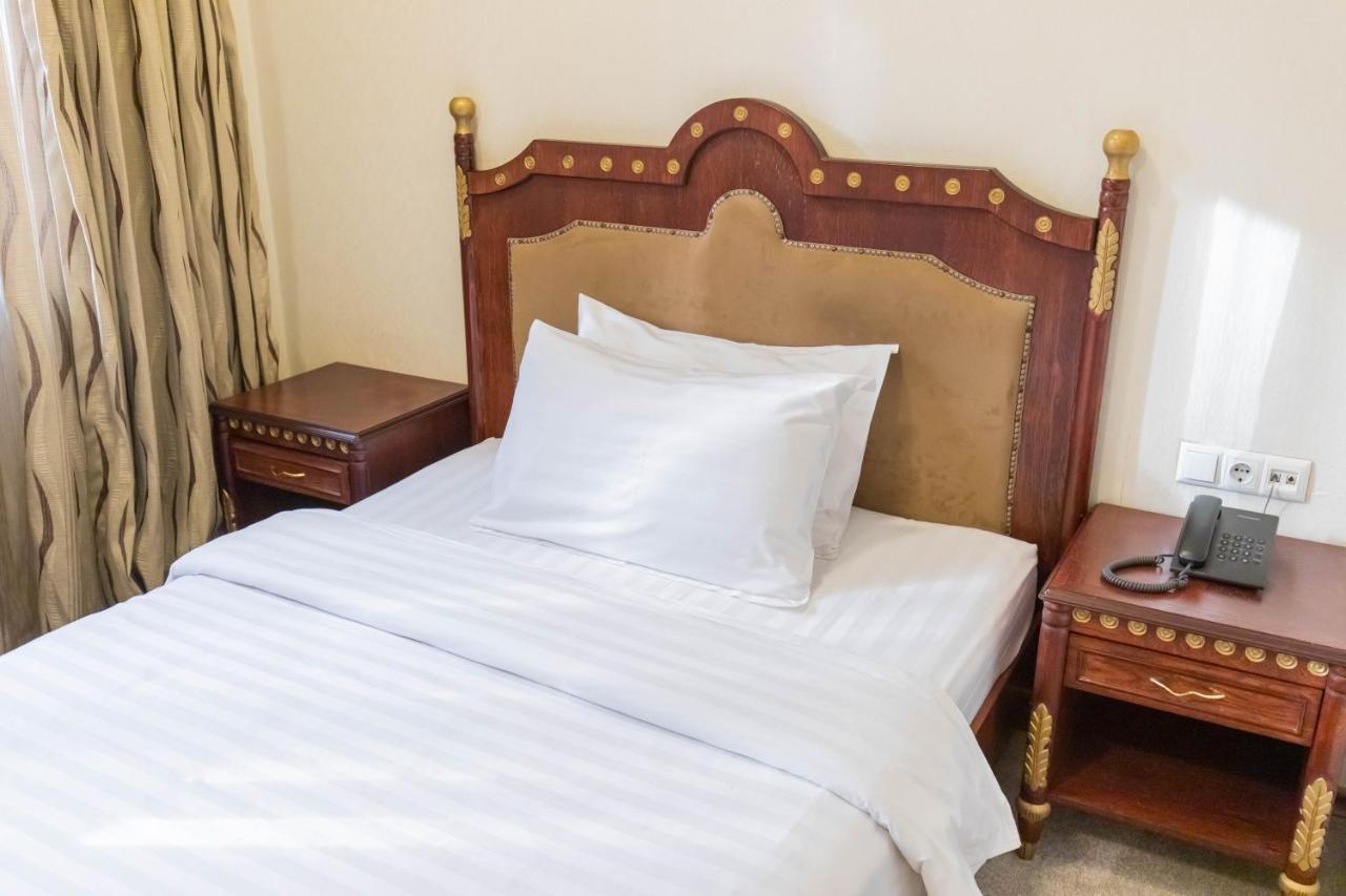 Hotel Afa Приштина Екстер'єр фото