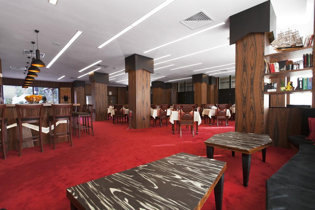 Hotel Afa Приштина Екстер'єр фото